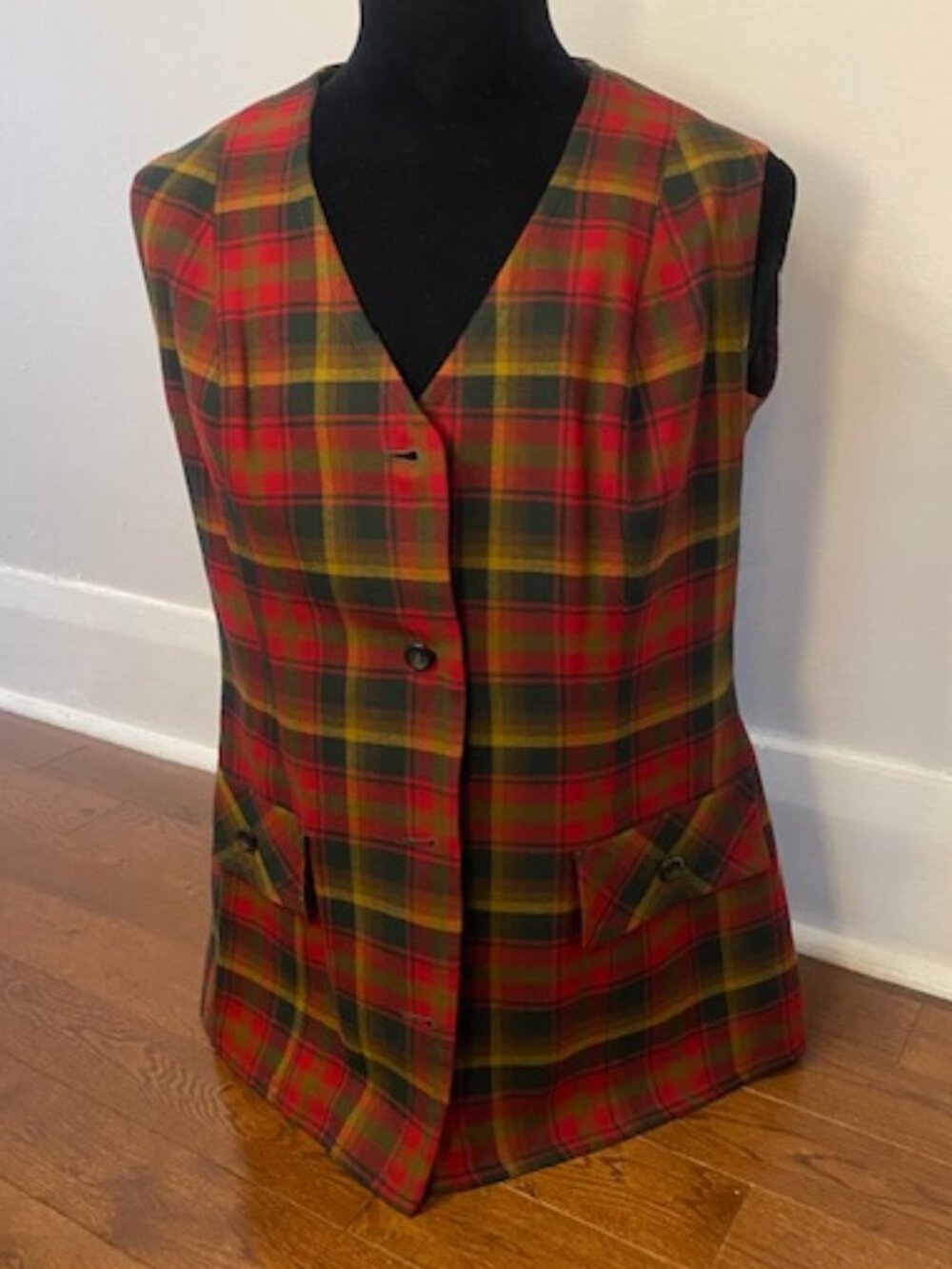 VTG 100% Wool Vest Plaid Tartan Red Women 18 Highland Queen Canadian